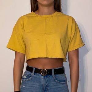 2/12$ FOREVER 21 CROP TOP